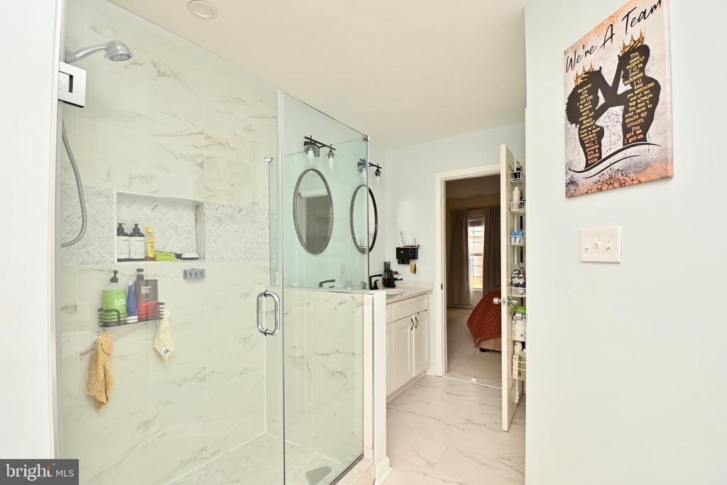 6431 Forest Road - Photo 24