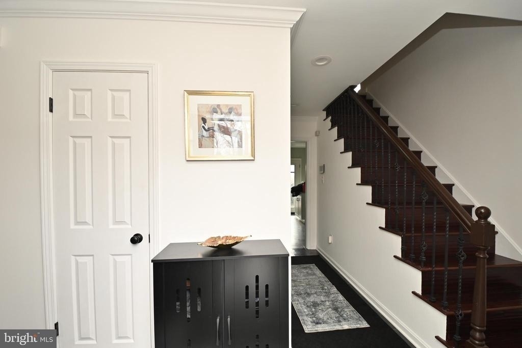 6431 Forest Road - Photo 2