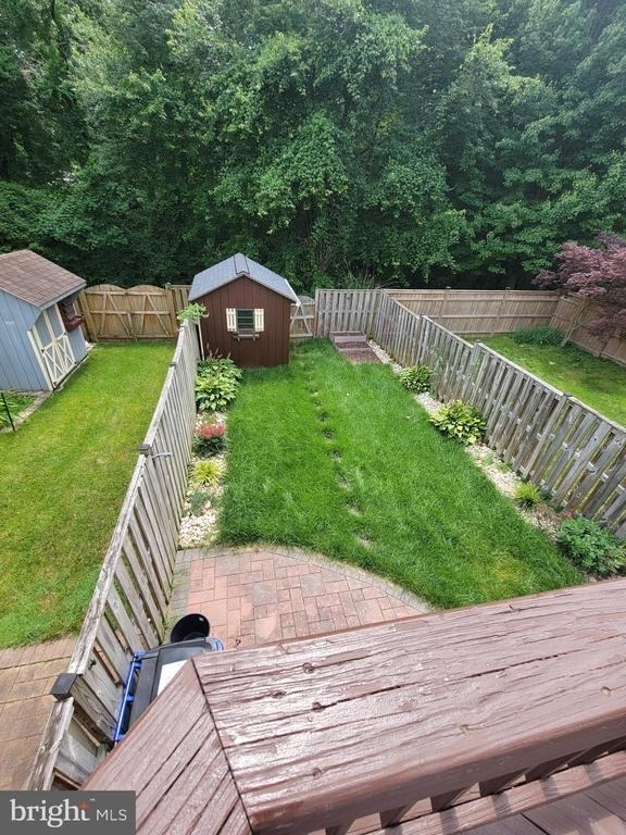 8702 Castlerock Court - Photo 23