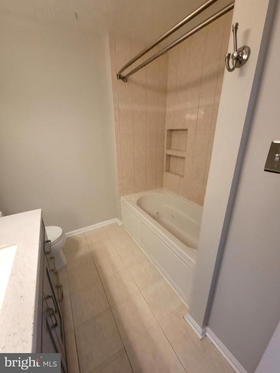 8702 Castlerock Court - Photo 41