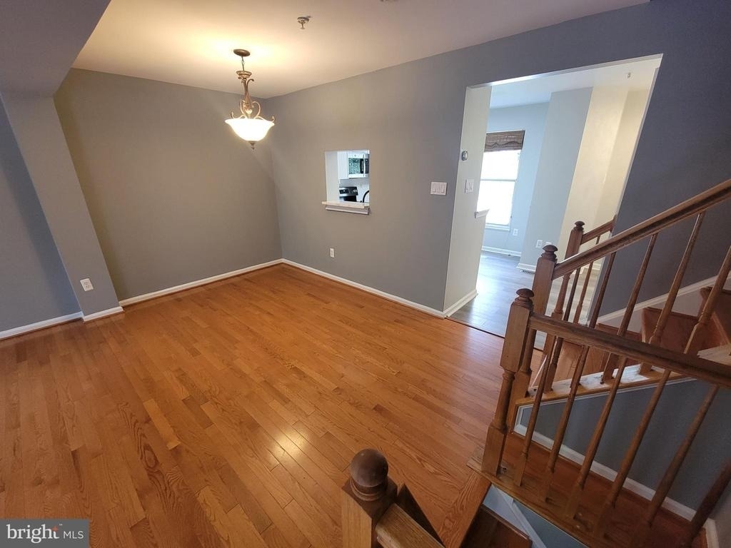 8702 Castlerock Court - Photo 20