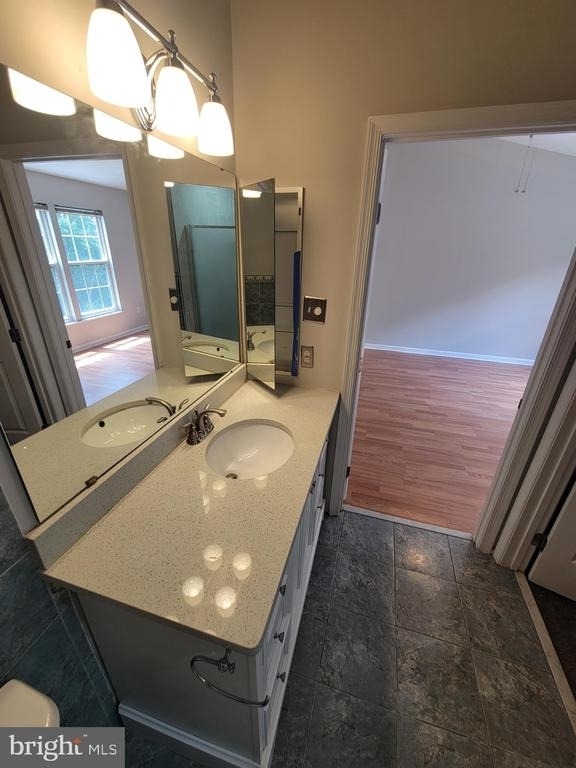 8702 Castlerock Court - Photo 38
