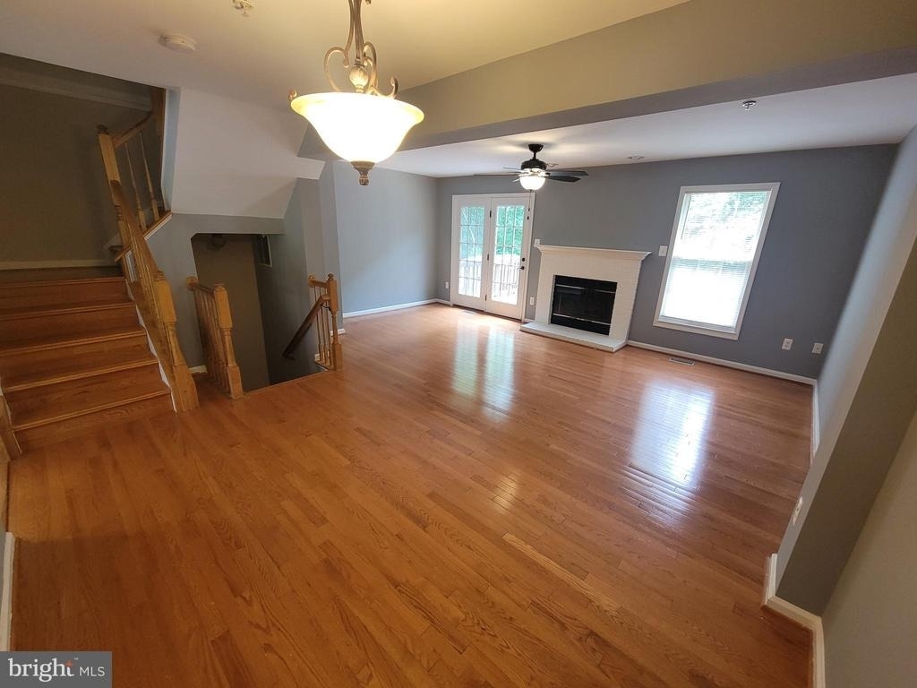 8702 Castlerock Court - Photo 12