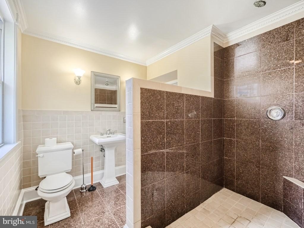 3201 E Joppa Road - Photo 18