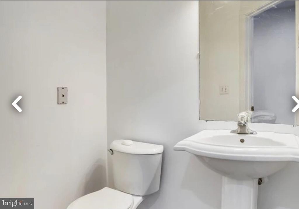 111 E Cross Street - Photo 10