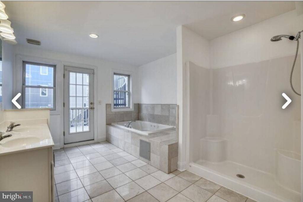 111 E Cross Street - Photo 16