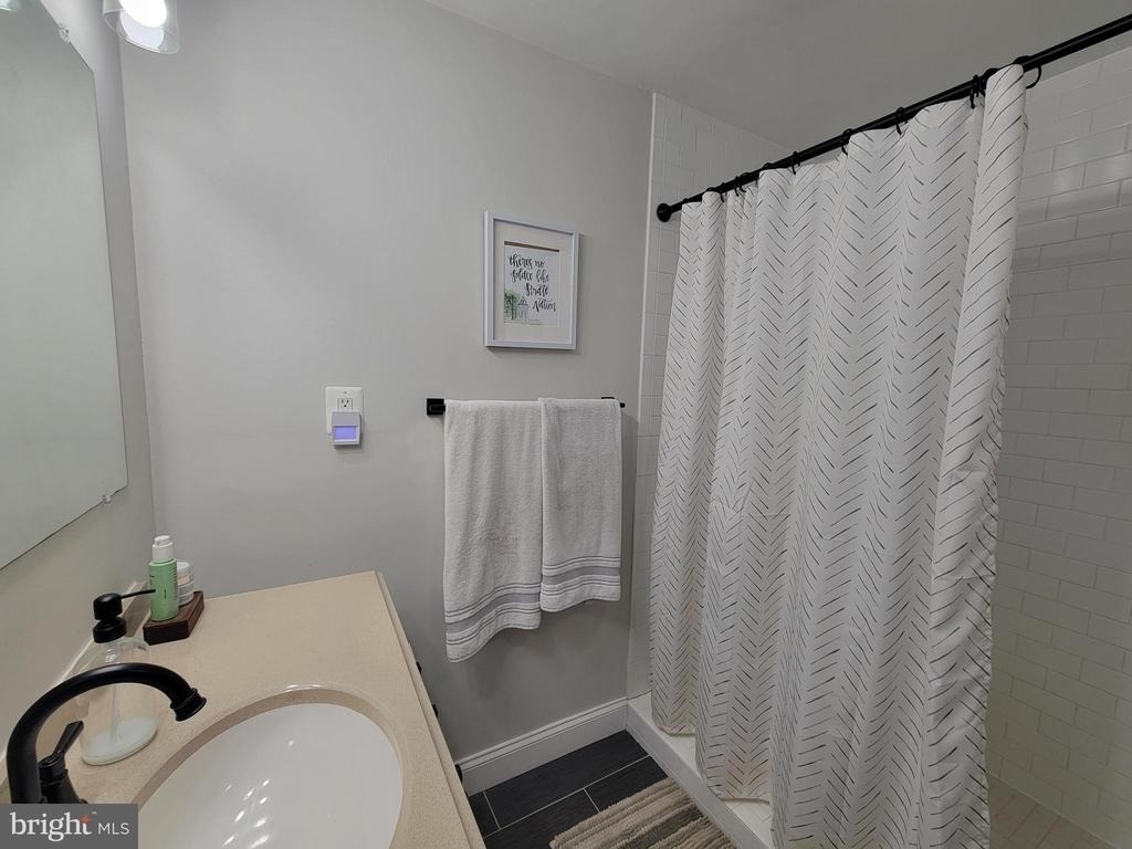 1122 Hilltop Road - Photo 10