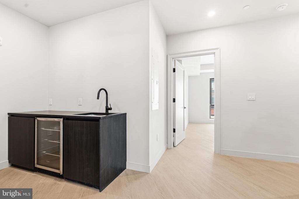 2121 Ward Place Nw - Photo 11