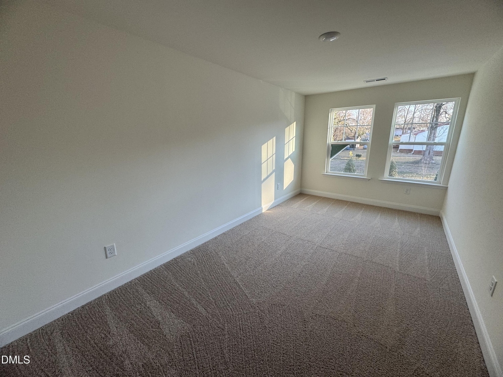 460 La Maison Avenue - Photo 8