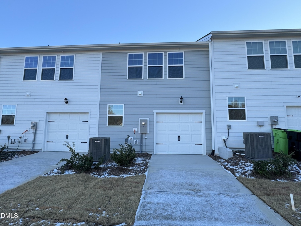 460 La Maison Avenue - Photo 10