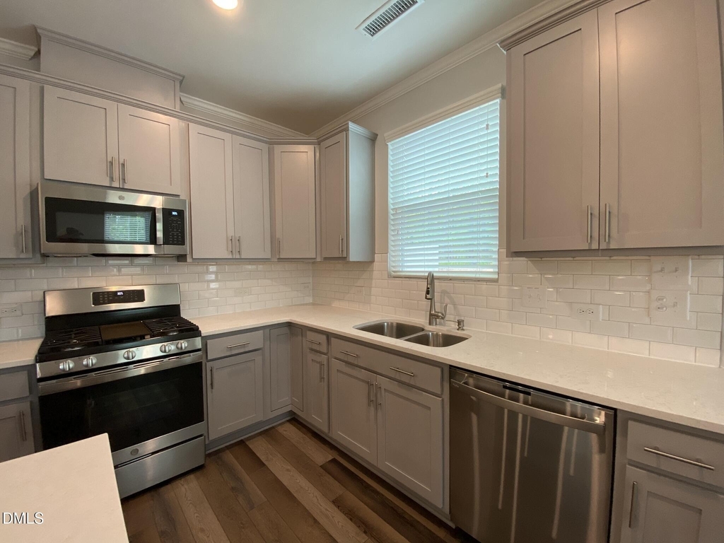 437 Hazy Hills Lane - Photo 9