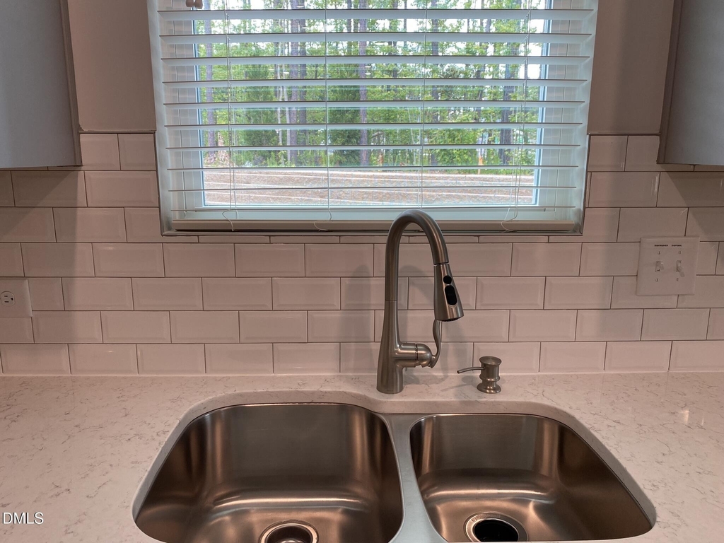 437 Hazy Hills Lane - Photo 5