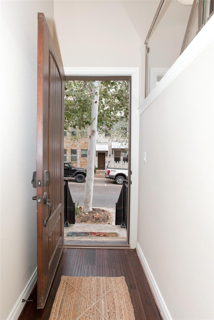 224 Adams St - Photo 9