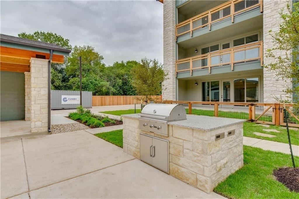 4704 Sunset Trl - Photo 32