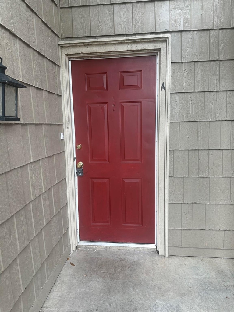 6907 Woodhue Dr - Photo 4