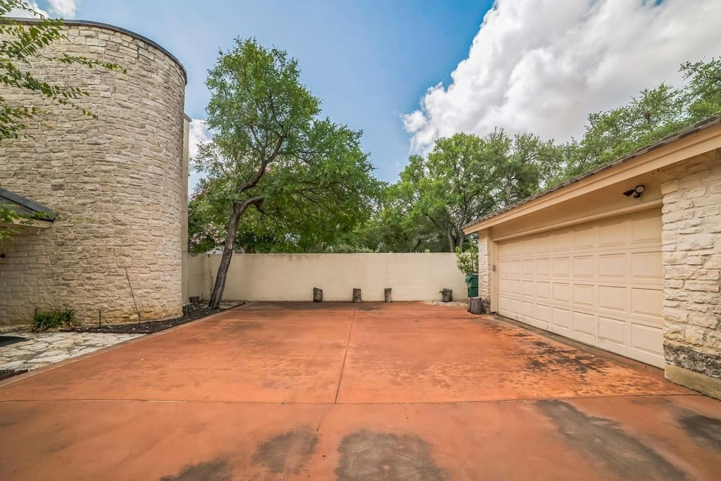 1 Crystal Springs Court Ct - Photo 10