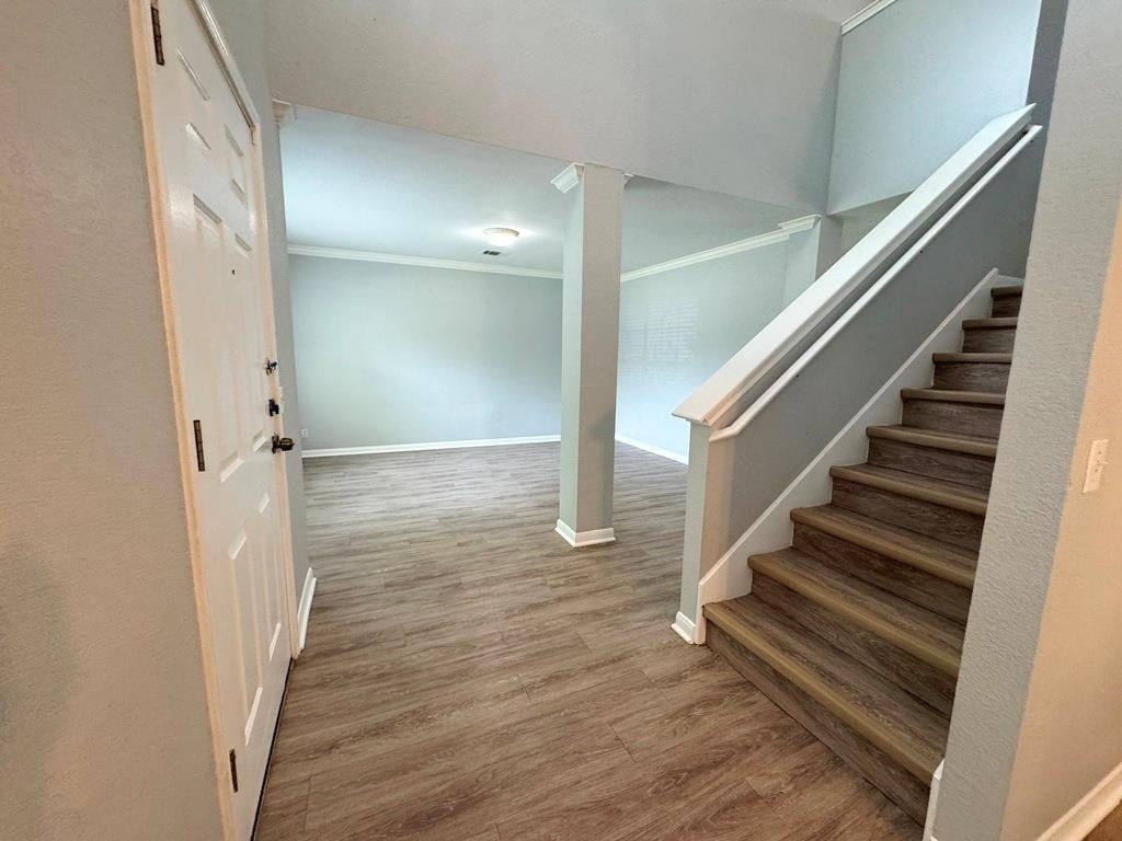 1009 Rutgers Dr - Photo 2