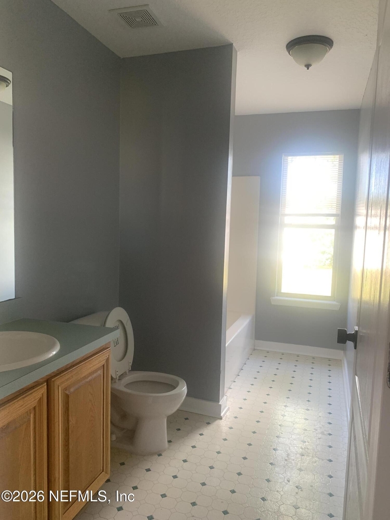 1752 Glen Laurel Drive - Photo 10