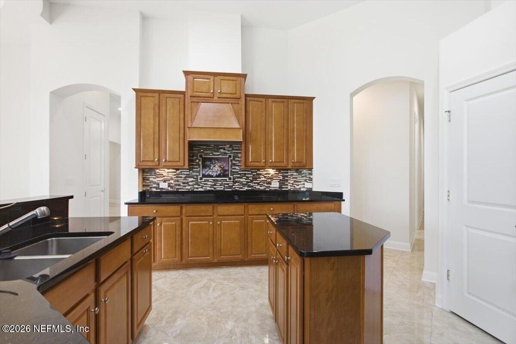 743 E Dorchester Drive - Photo 12