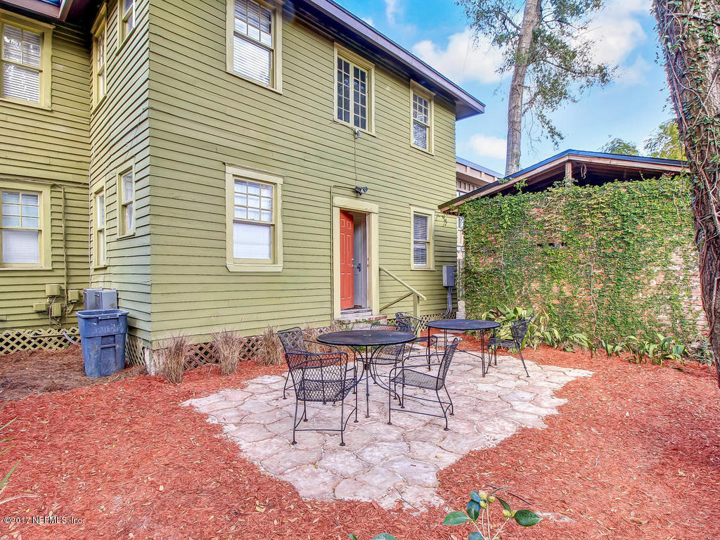 2116 Herschel Street - Photo 20