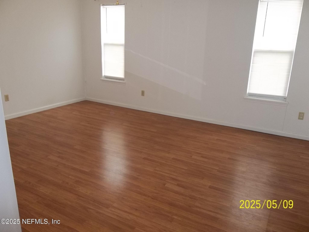 255 Leatherleaf Drive - Photo 3
