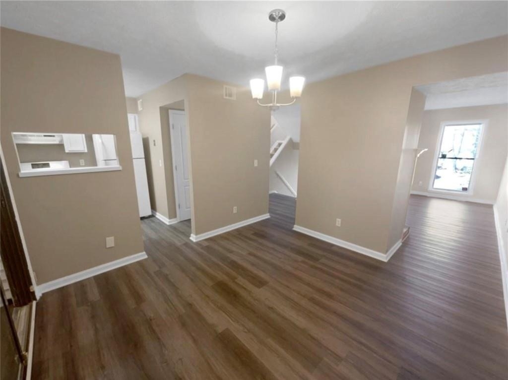 688 Stratford Green - Photo 6