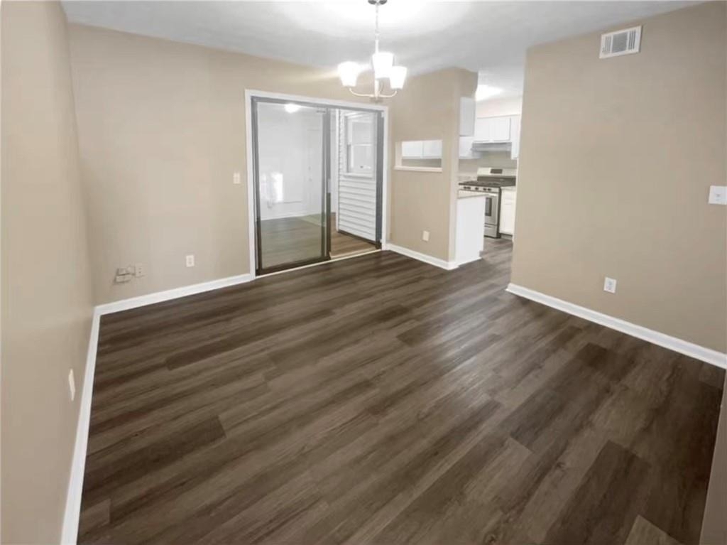 688 Stratford Green - Photo 5