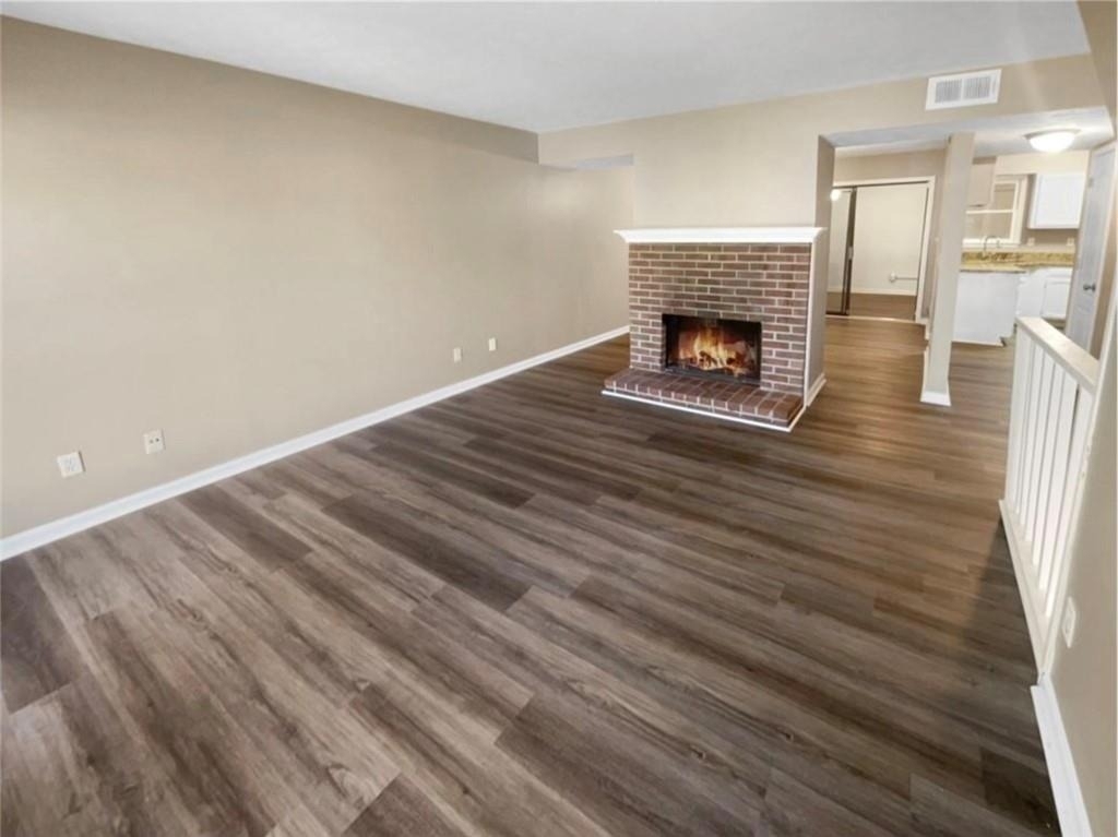 688 Stratford Green - Photo 3