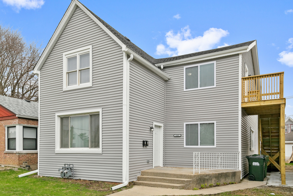 9305 S Homan Avenue - Photo 0