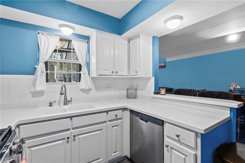 547 Picketts Bend Circle - Photo 10