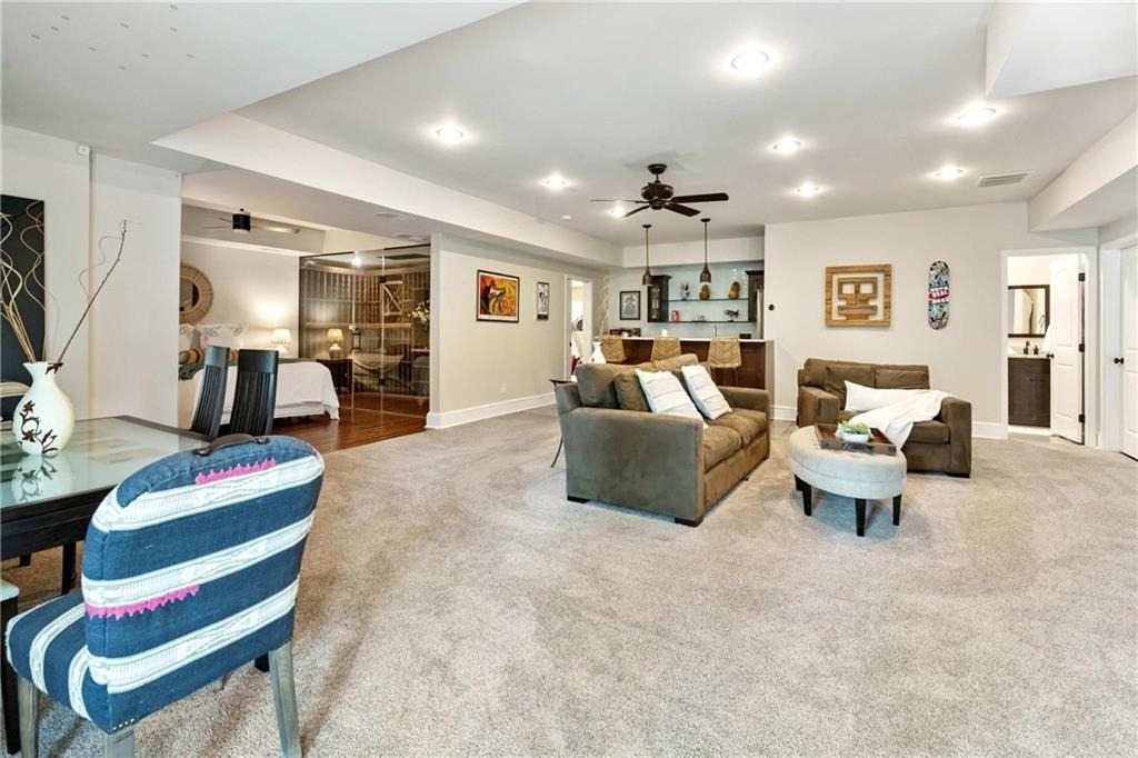 582 Charles Ave - Photo 45