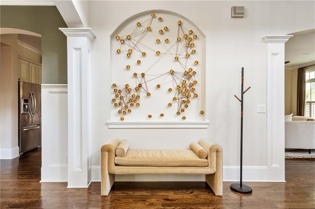 582 Charles Ave - Photo 10