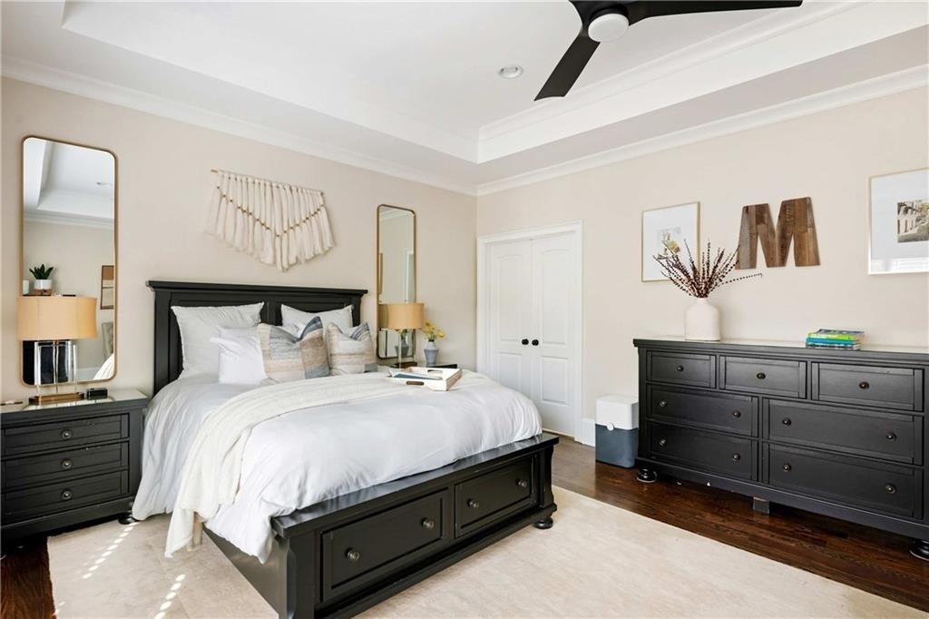 582 Charles Ave - Photo 13