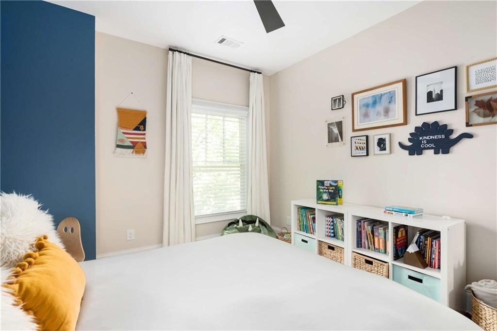 582 Charles Ave - Photo 18