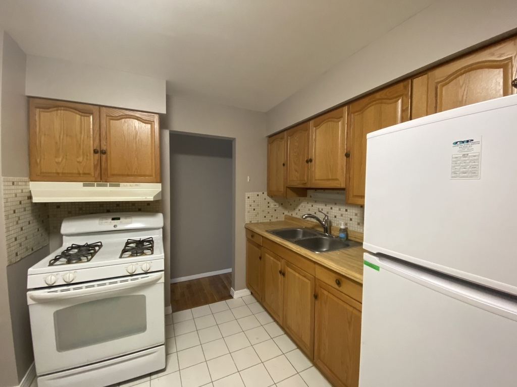 8994 Kennedy Drive - Photo 8