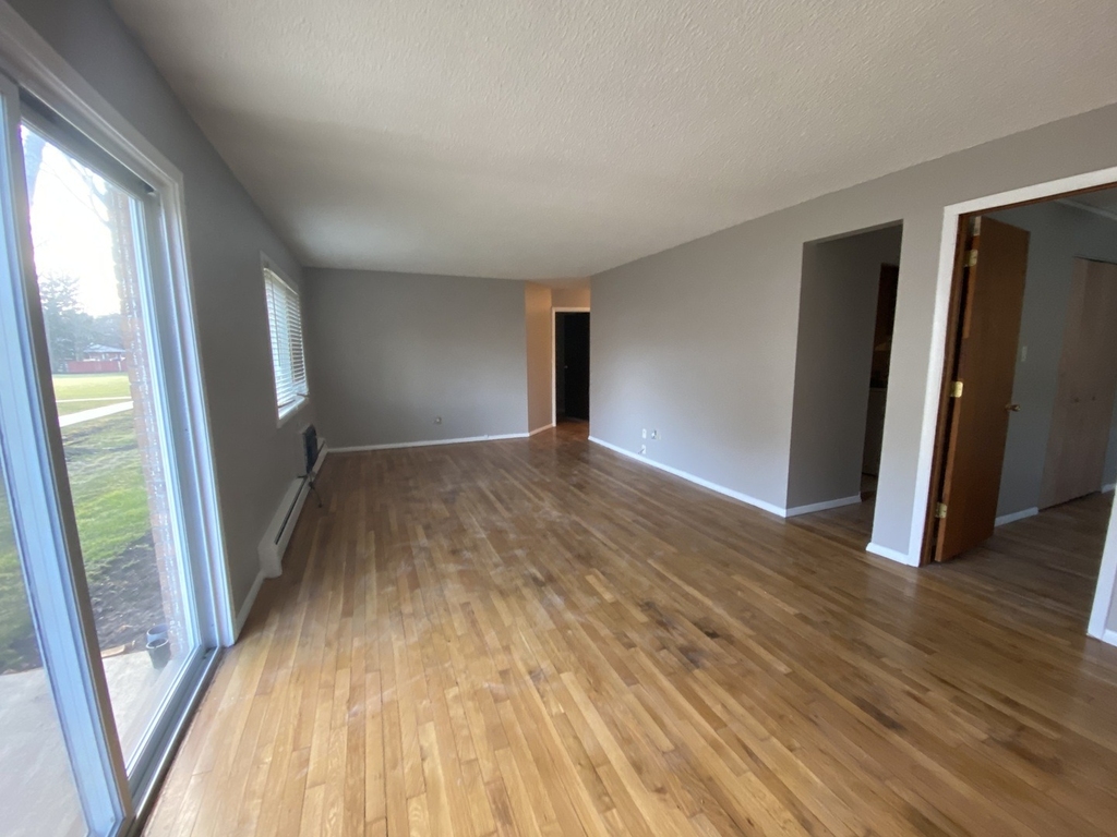 8994 Kennedy Drive - Photo 15