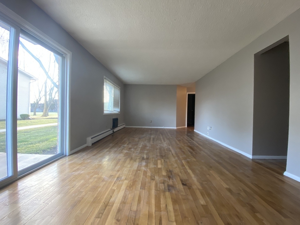 8994 Kennedy Drive - Photo 14