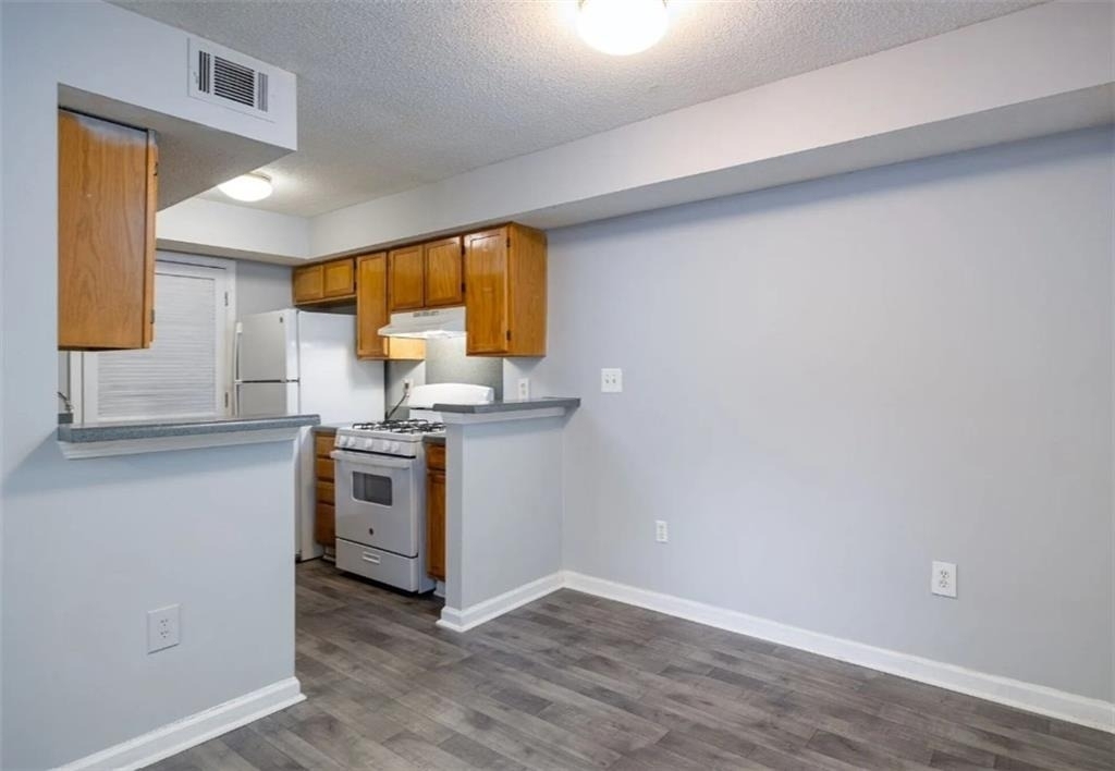 875 Hank Aaron Drive Sw - Photo 4