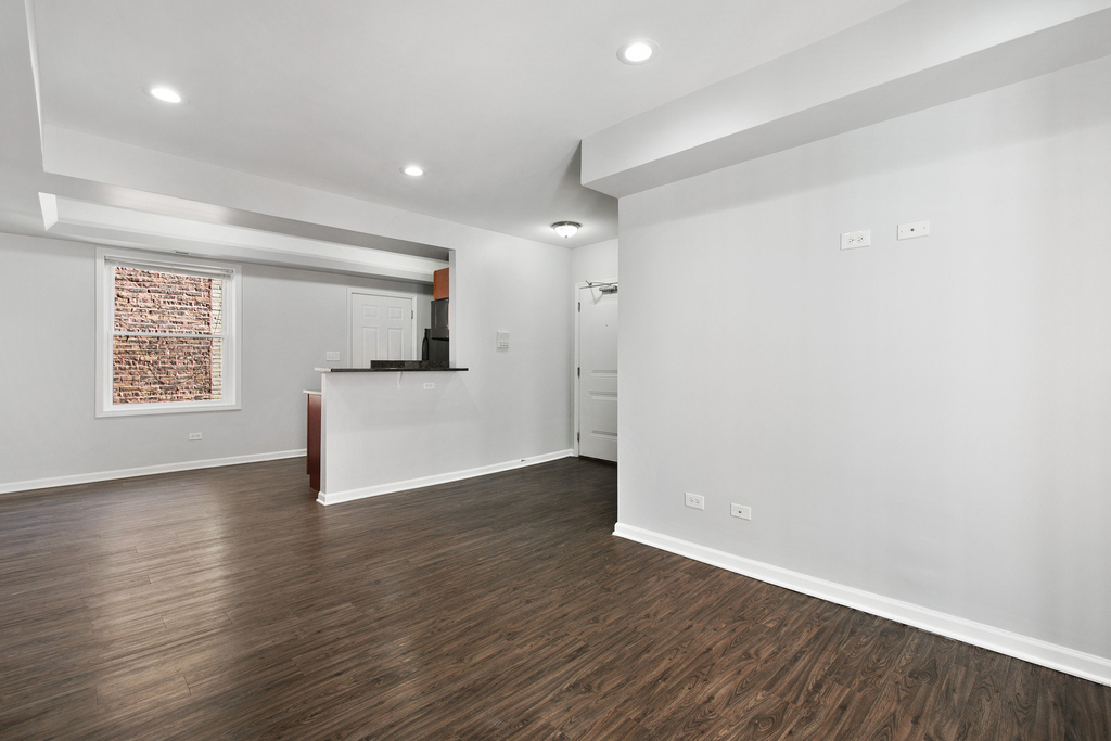 7730 N Ashland Avenue - Photo 9