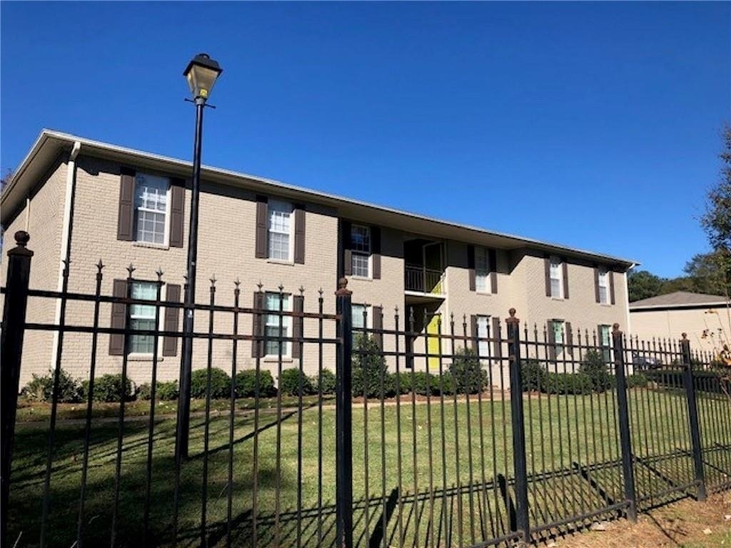 2786 Old Hapeville Road Sw - Photo 4
