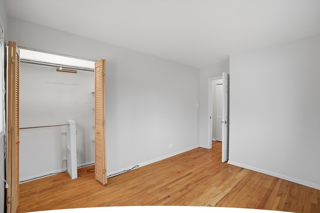 8912 Windsor Lane - Photo 10