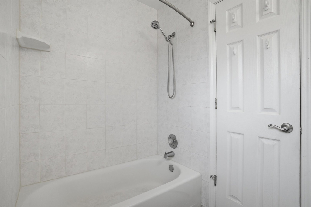 8912 Windsor Lane - Photo 27