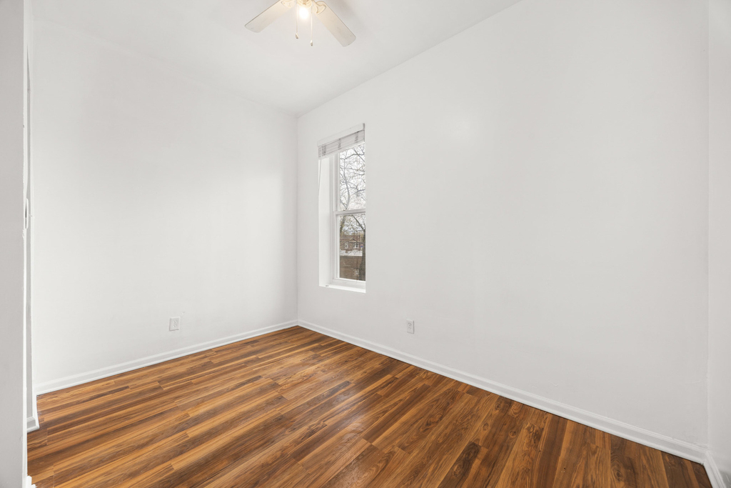 6649 S Rhodes Avenue - Photo 6