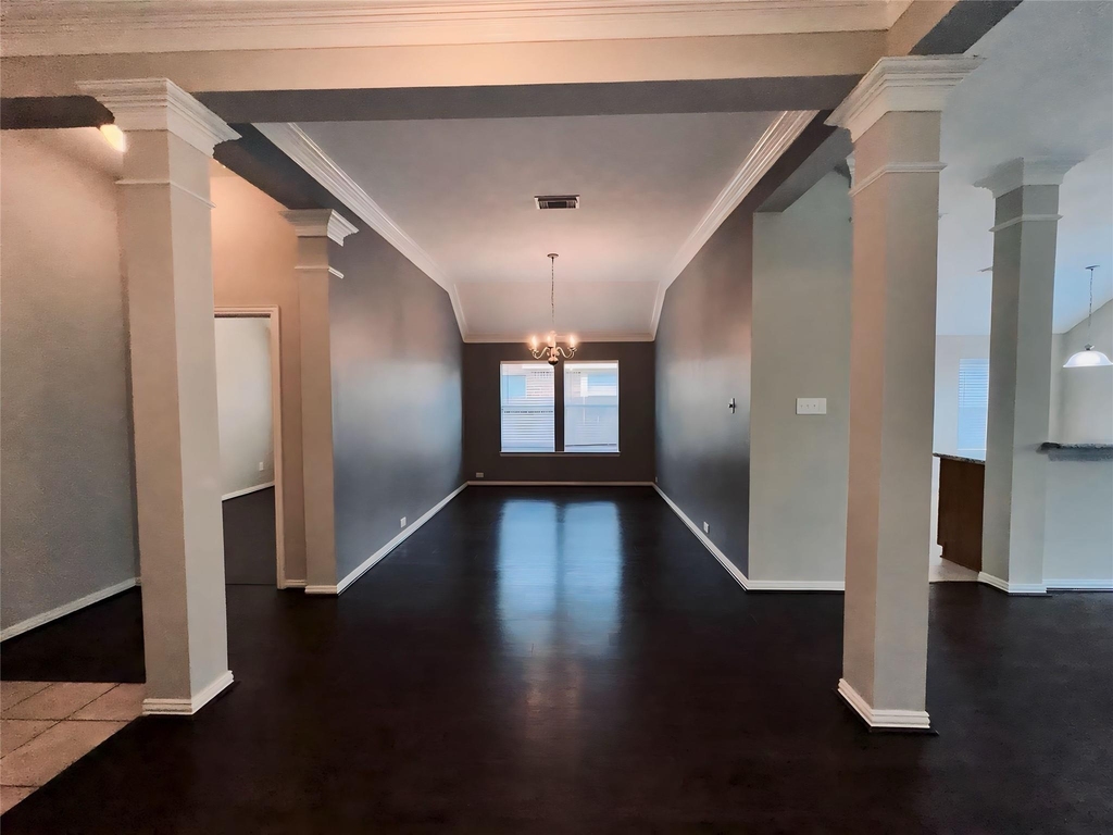 7611 Waterlilly Lane - Photo 4