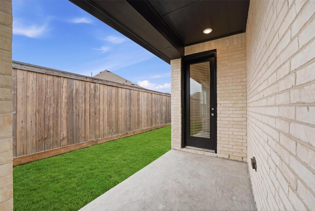 11215 Leaf Shelter Lane - Photo 18