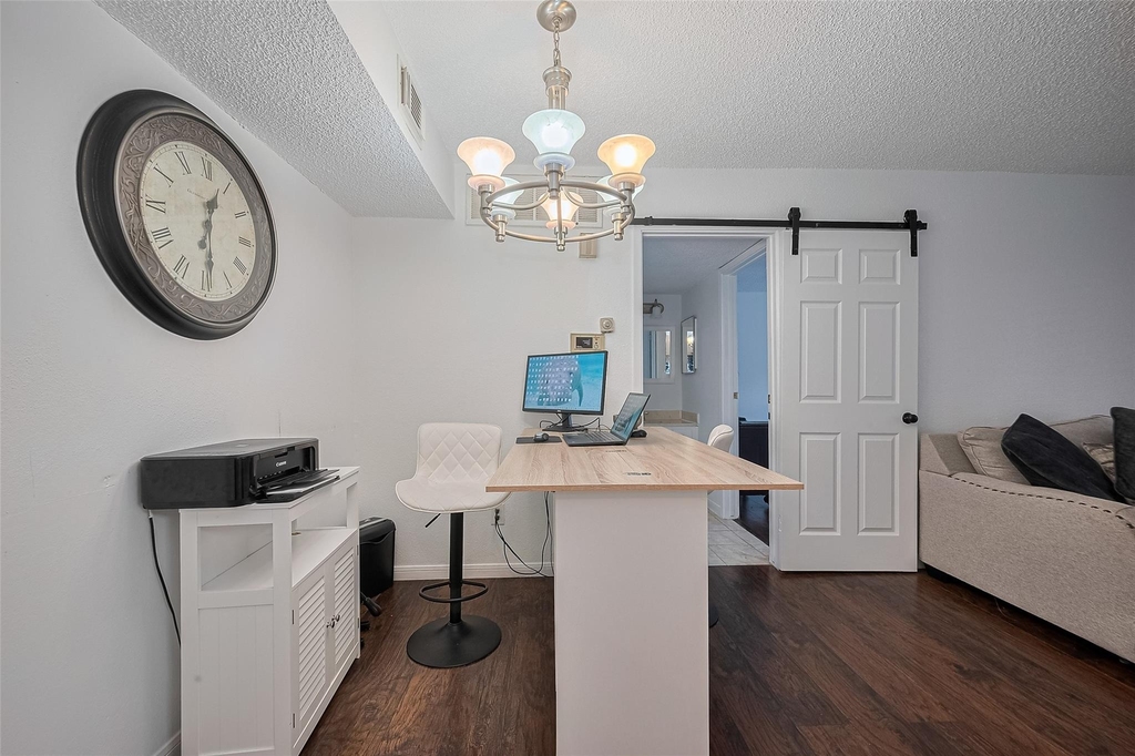 1505 Ward Road - Photo 15