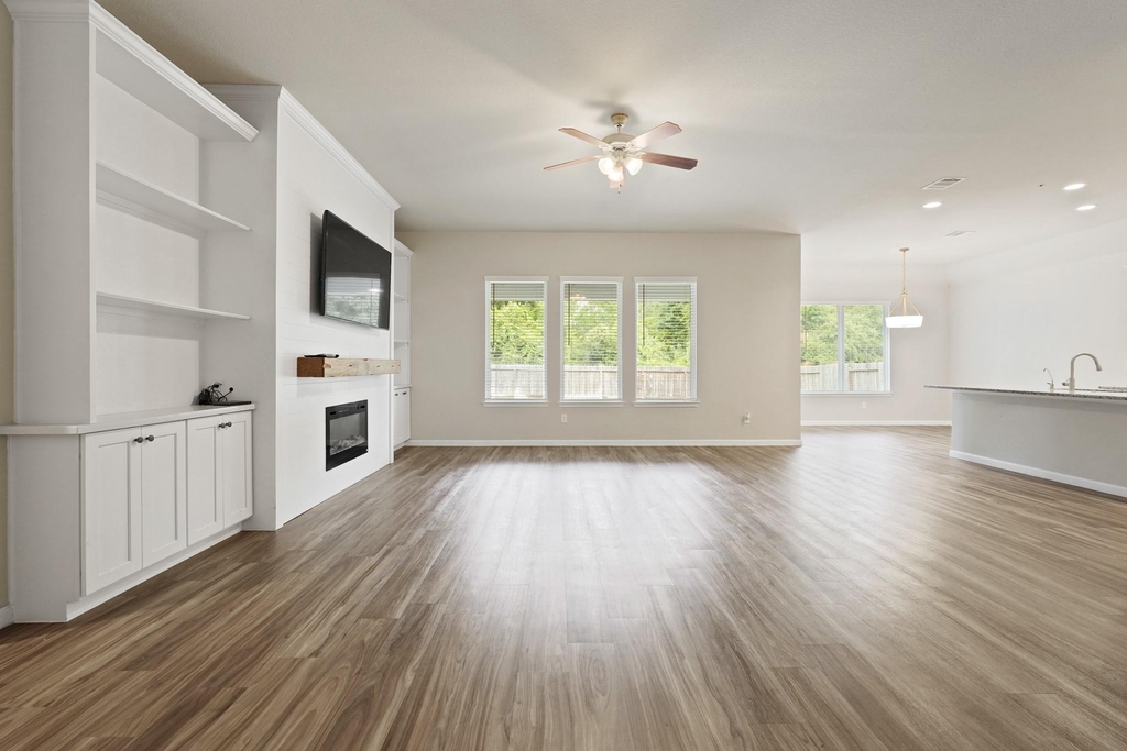 18206 Bayonne Channel Court - Photo 2