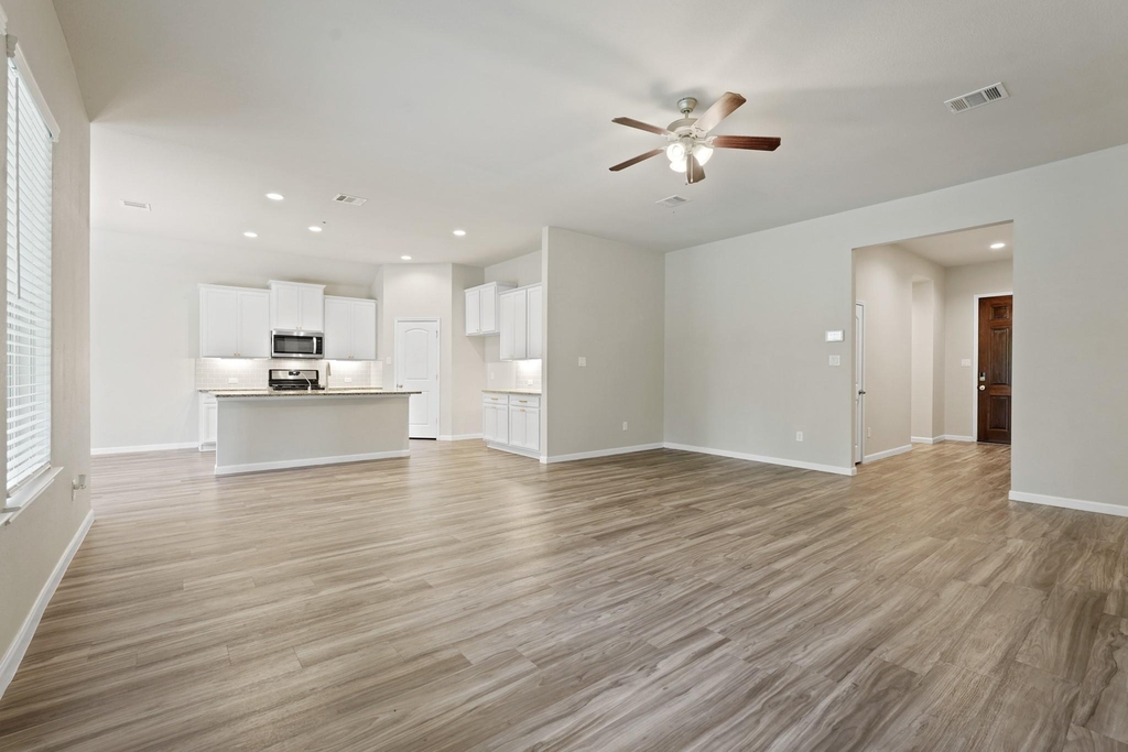 18206 Bayonne Channel Court - Photo 5
