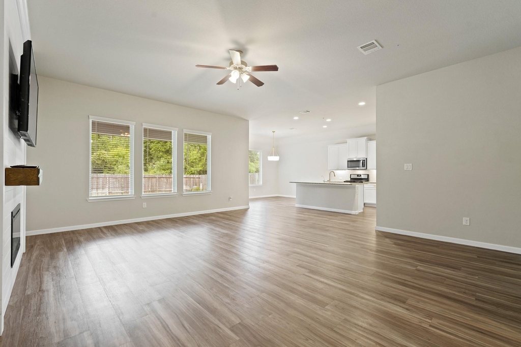 18206 Bayonne Channel Court - Photo 3