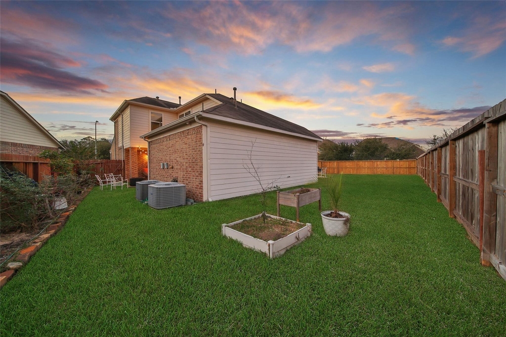 4010 Duneberry Trail - Photo 31